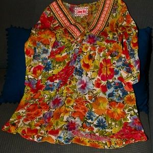Johnny Was Floral Tunic Size S